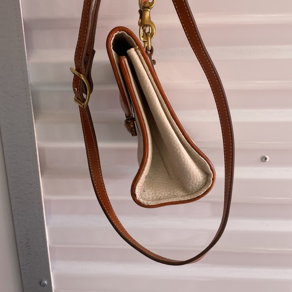 Rare Vintage Dooney & Bourke Mini Crossbody Purse - Picture 3 of 13